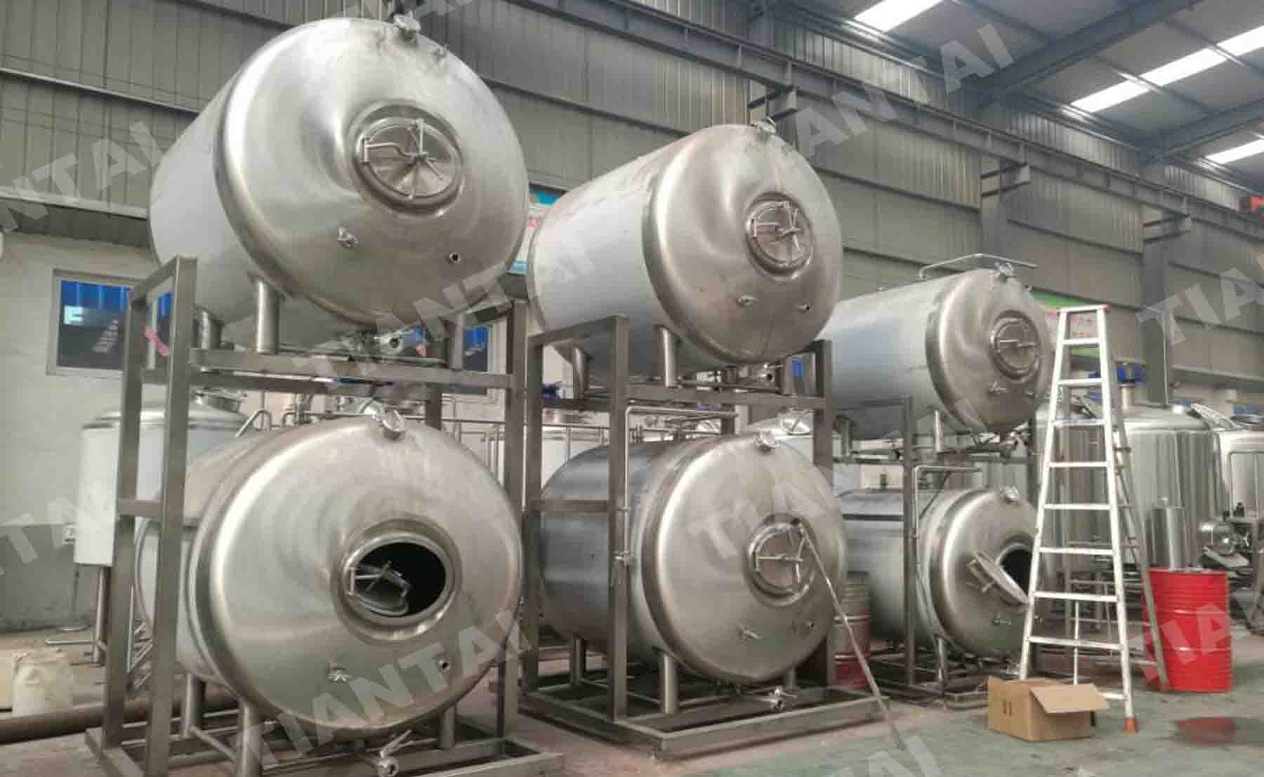 10HL/20HL Stacked Horizontal Bright Beer Tank | Tiantai® 2-150bbl ...