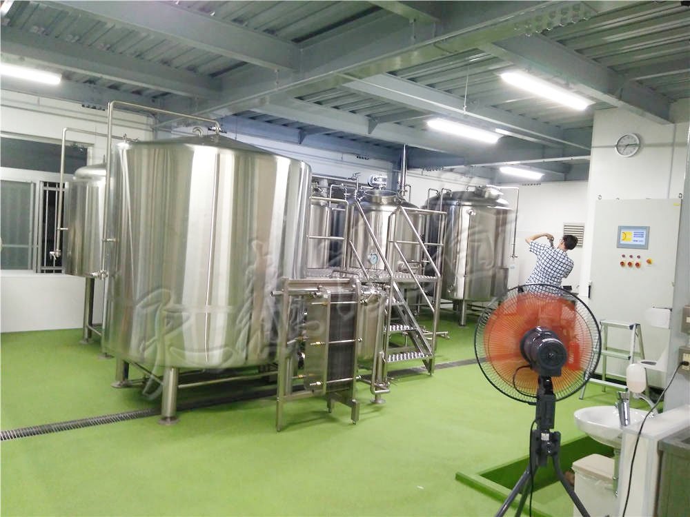 second hand microbrewery equipment， old brewery equipment for sale， brewery equipment for sale australia，