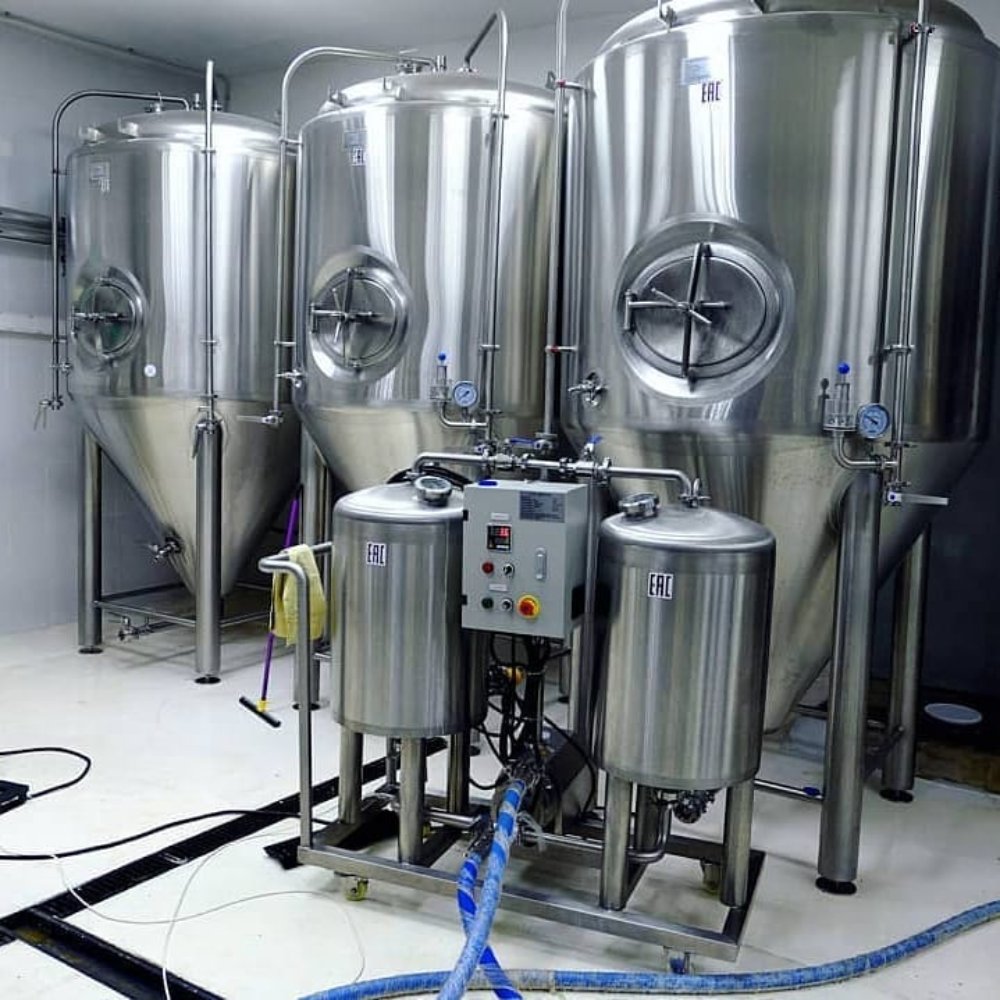 DWARF Brewery in Russia-1000L brewery equipment by TIANTAI - Beer ...