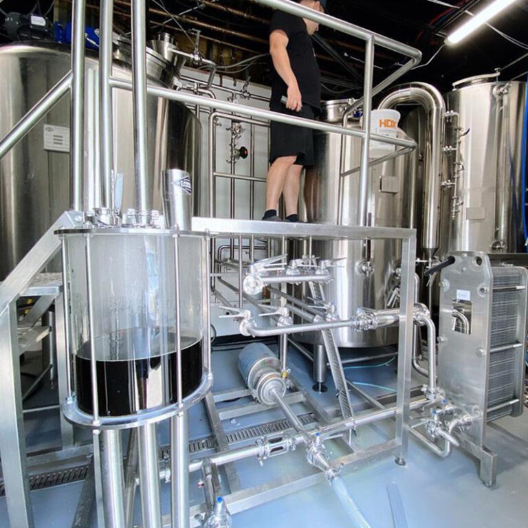 Ocean-beach-1000-brewery-equipment-2